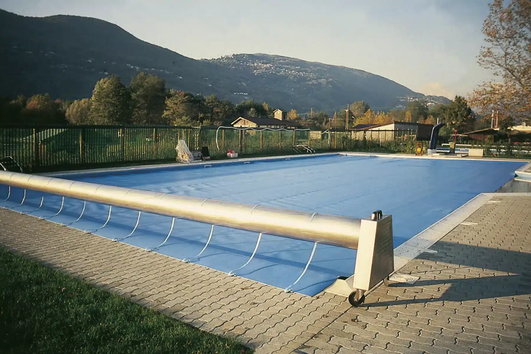 CEMI Network - Coperture Isotermiche e di protezione per piscine