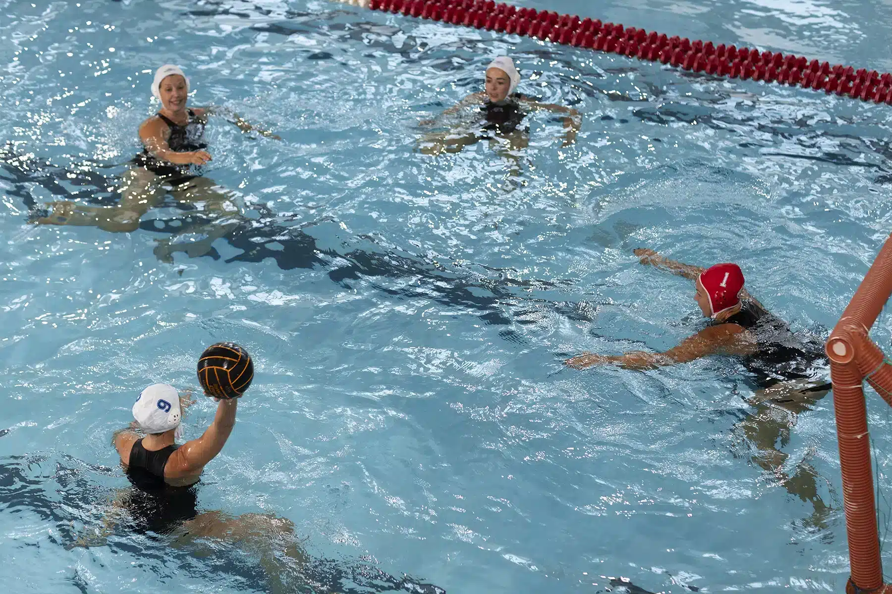 piscina pallanuoto