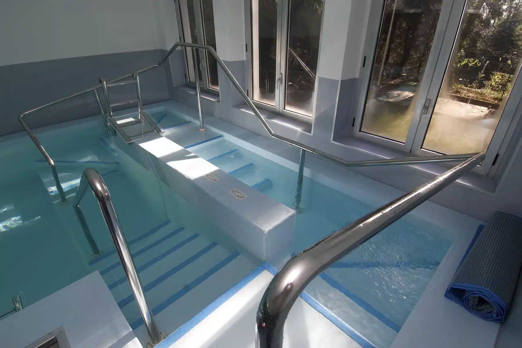 piscina per l'idrokinesitaria