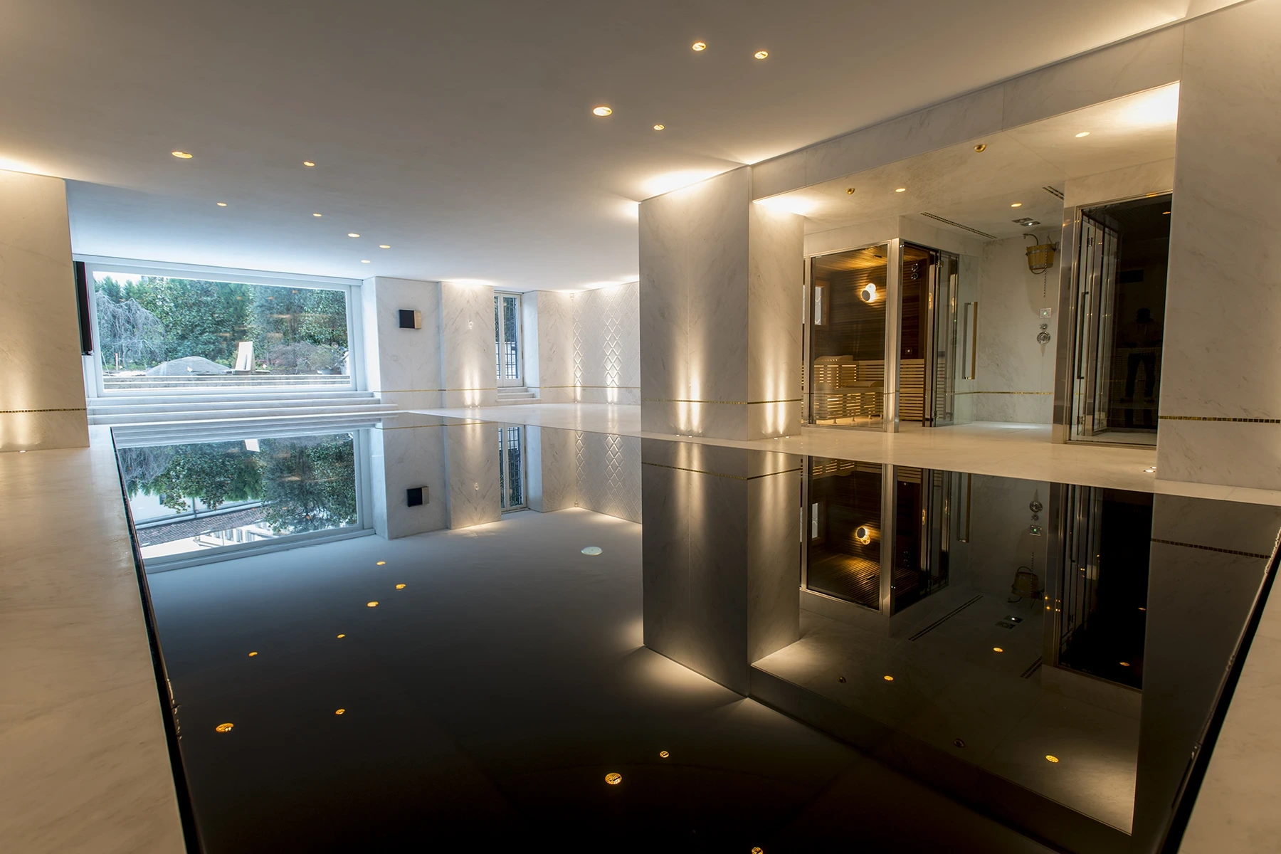 piscine lusso CEMI Network