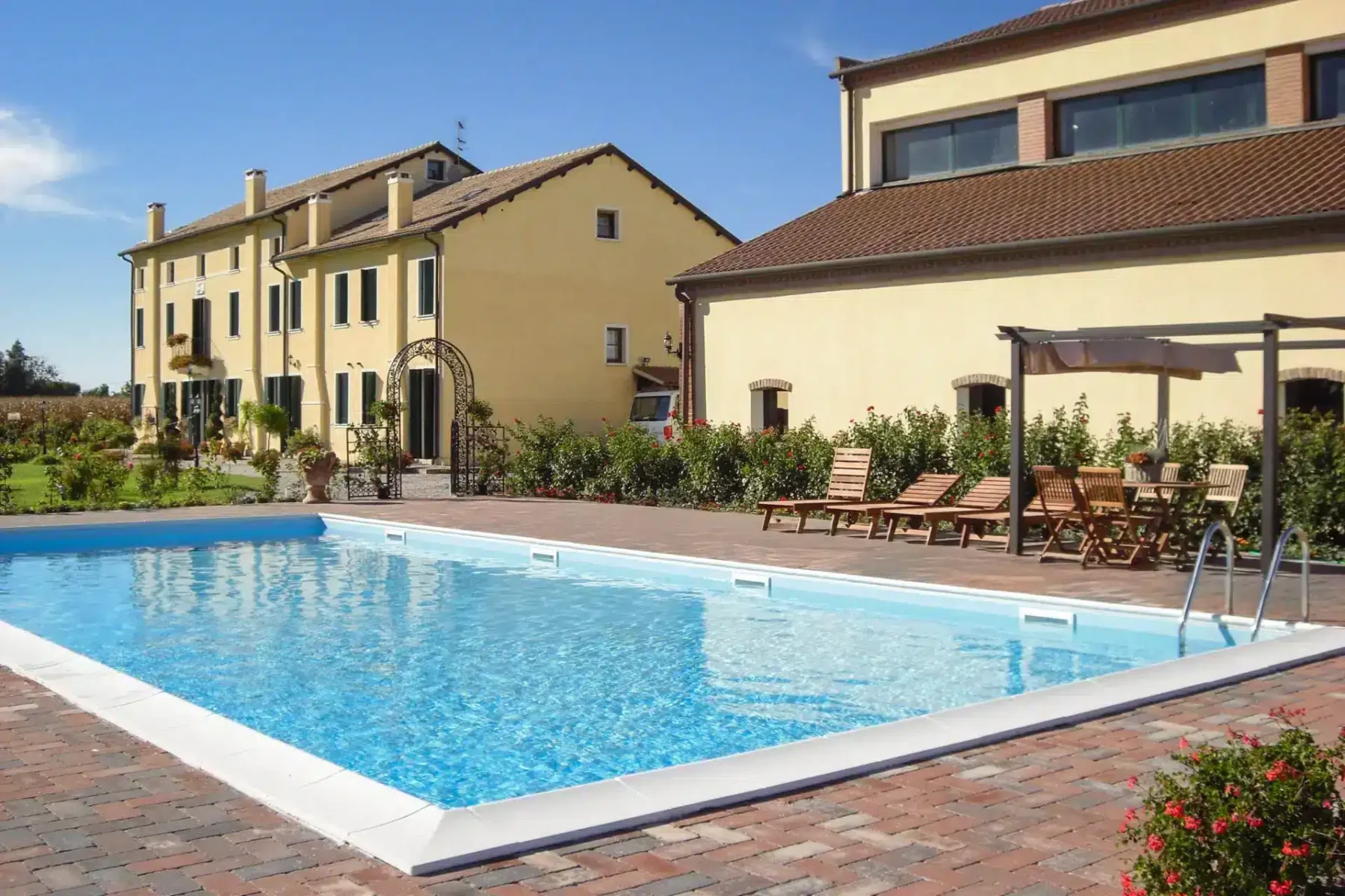 progettazione-e-realizzazione-piscina bed and brefast