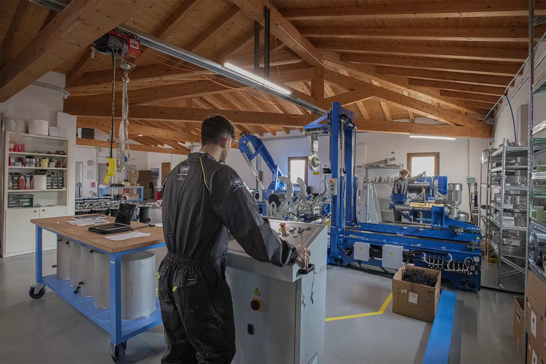 CEMI Components - Lavorazioni in PE per cpmponenti piscine parchi acquatici e wellness