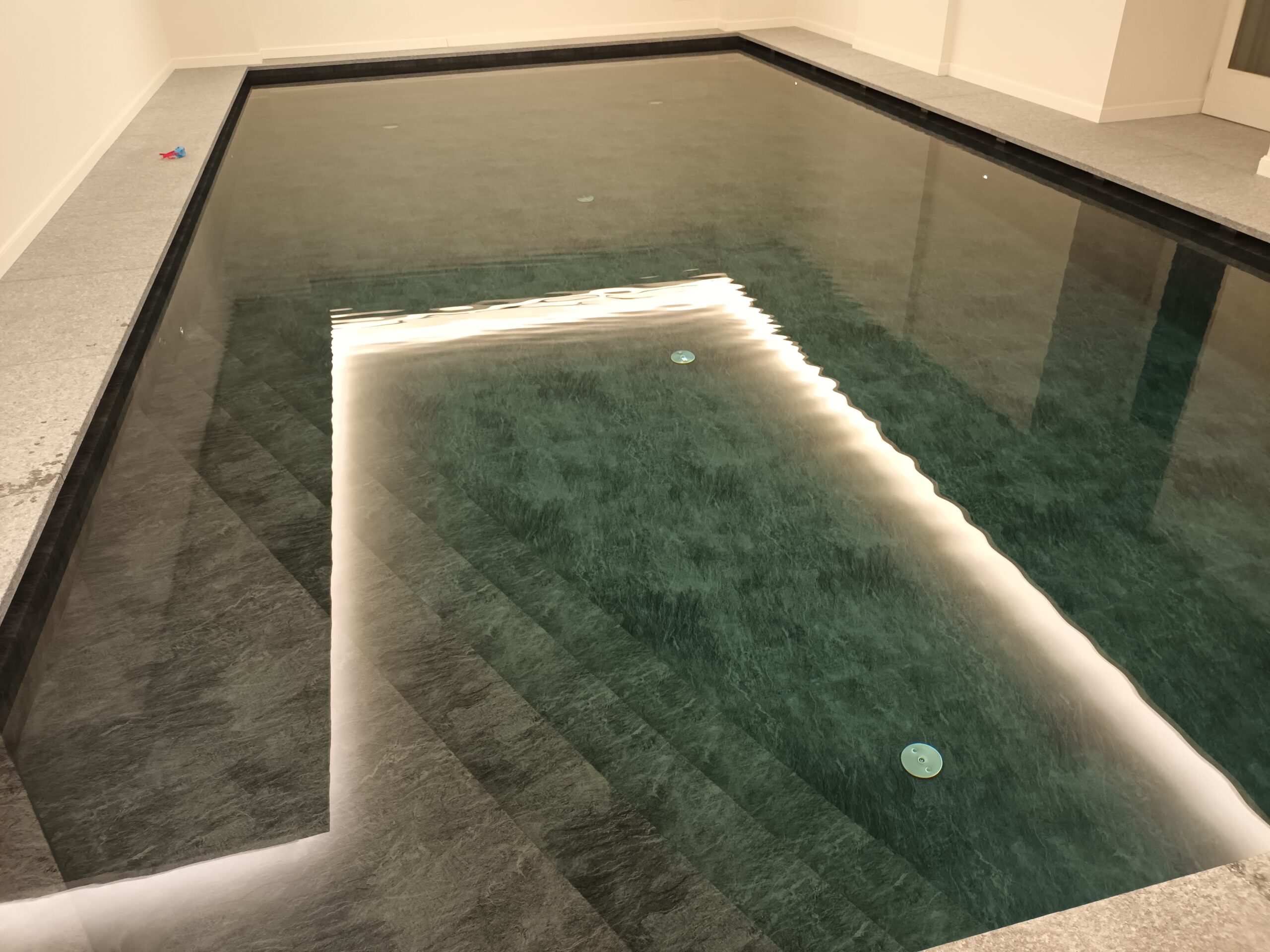 piscina interrata di design con led - 1